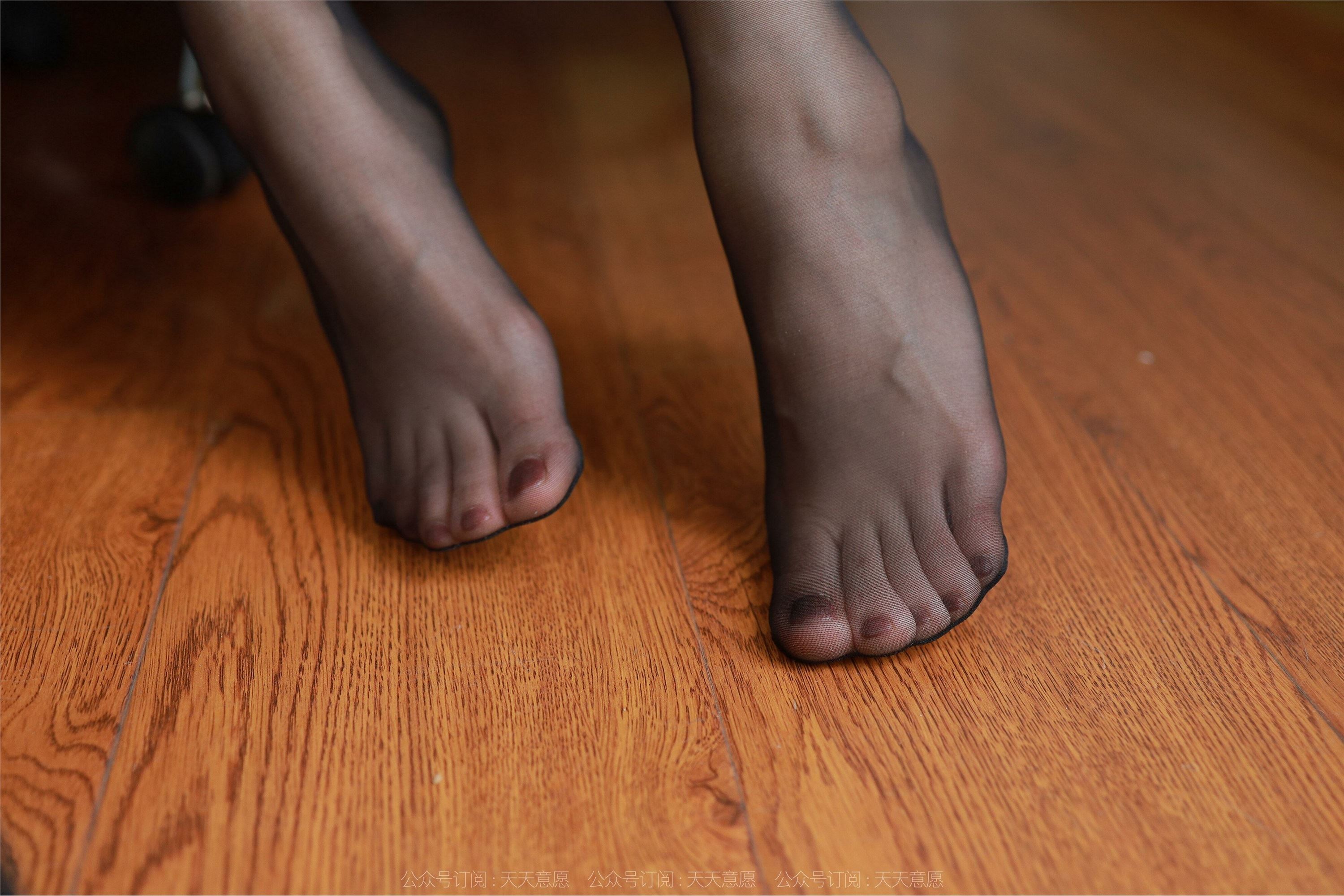 IESS异思趣向  2022.07.16 丝享家 1149：小婕《嘿丝打字员》